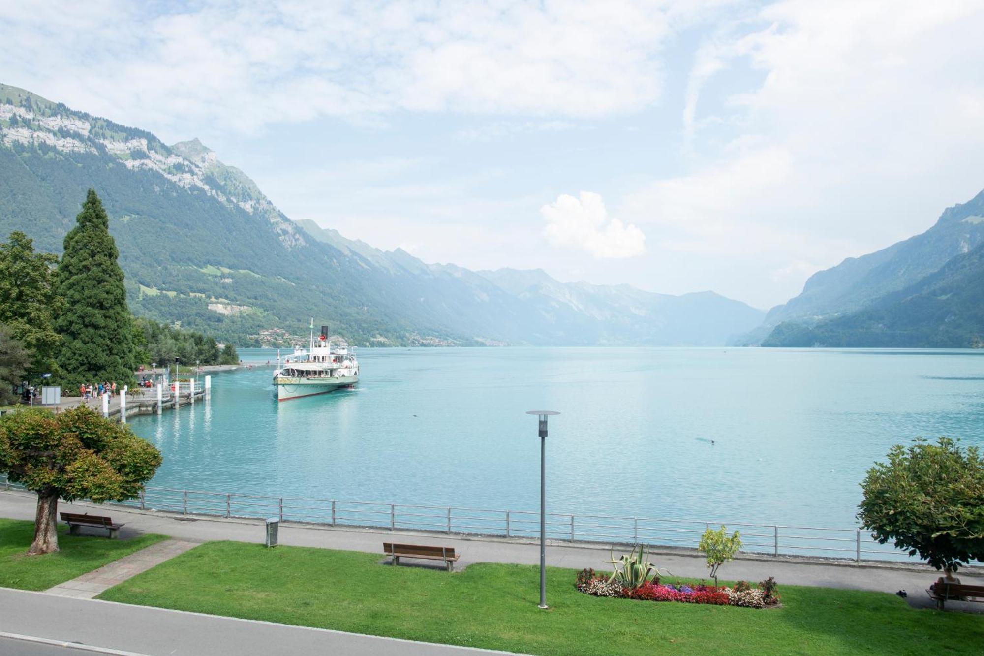 Seiler au Lac Bönigen Extérieur photo