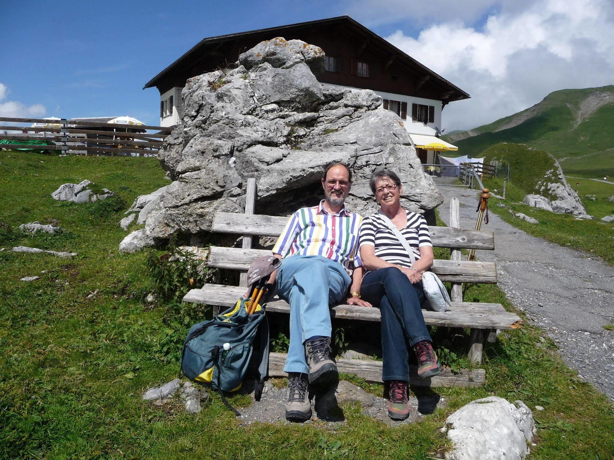 Seiler au Lac Bönigen Extérieur photo